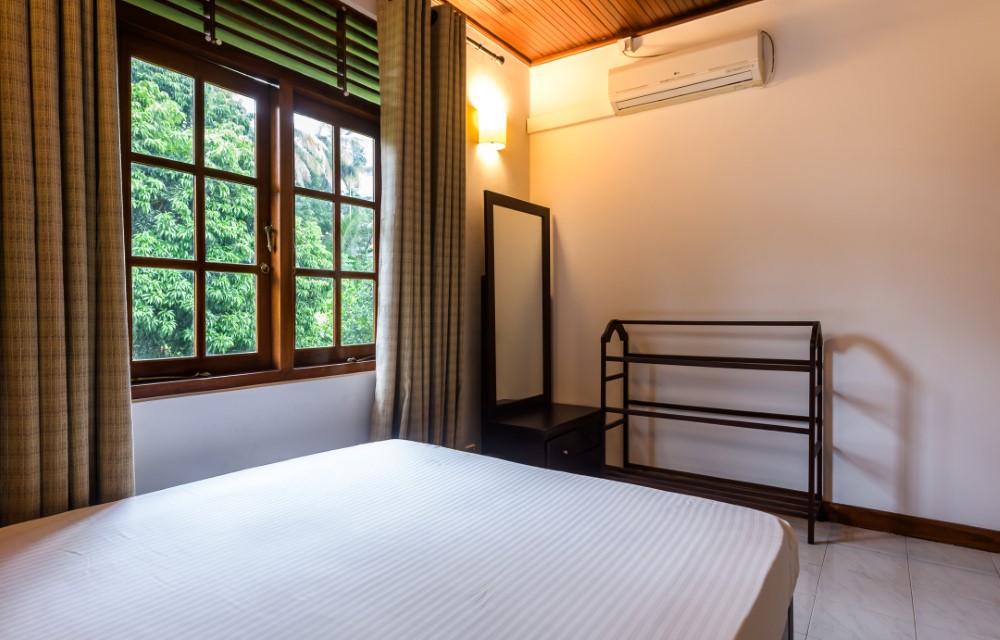 ROOMS_NAME